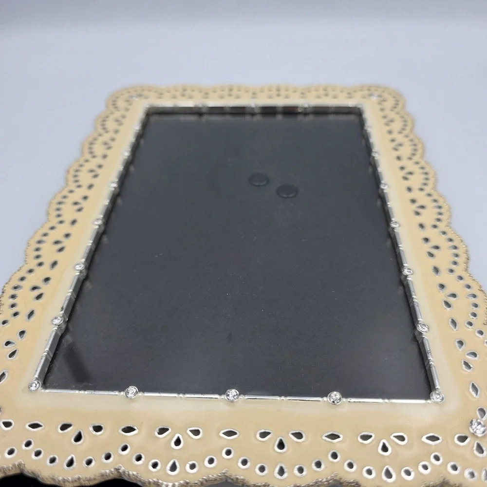 Green Tree Gallery Ivory Metal Scalloped‎ Rhinestones Picture Frame 8.5